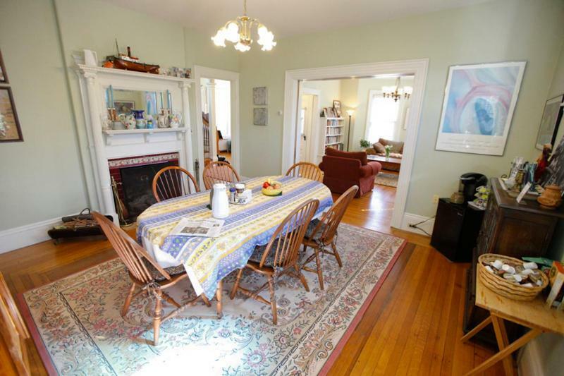 A Village Bed And Breakfast Newton Exterior photo